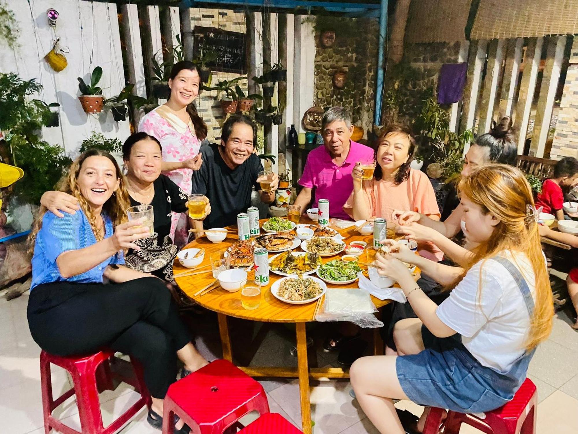 Golden Lantern Tam Thanh Homestay Tam Kỳ Exterior foto